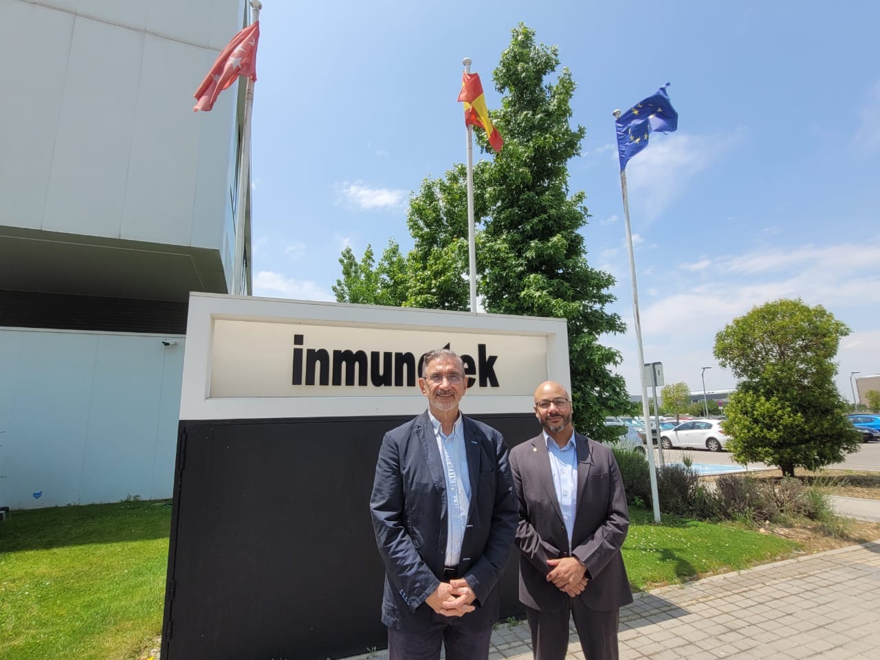 Inmunotek evalúa oficina regional Panamá