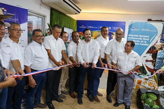 PROPANAMA PARTICIPA DE LA VERSIÓN 59 DE LA FERIA INTERNACIONAL DE AZUERO Que permite la promoción y el impulso a las pequeñas y medianas empresas locales.